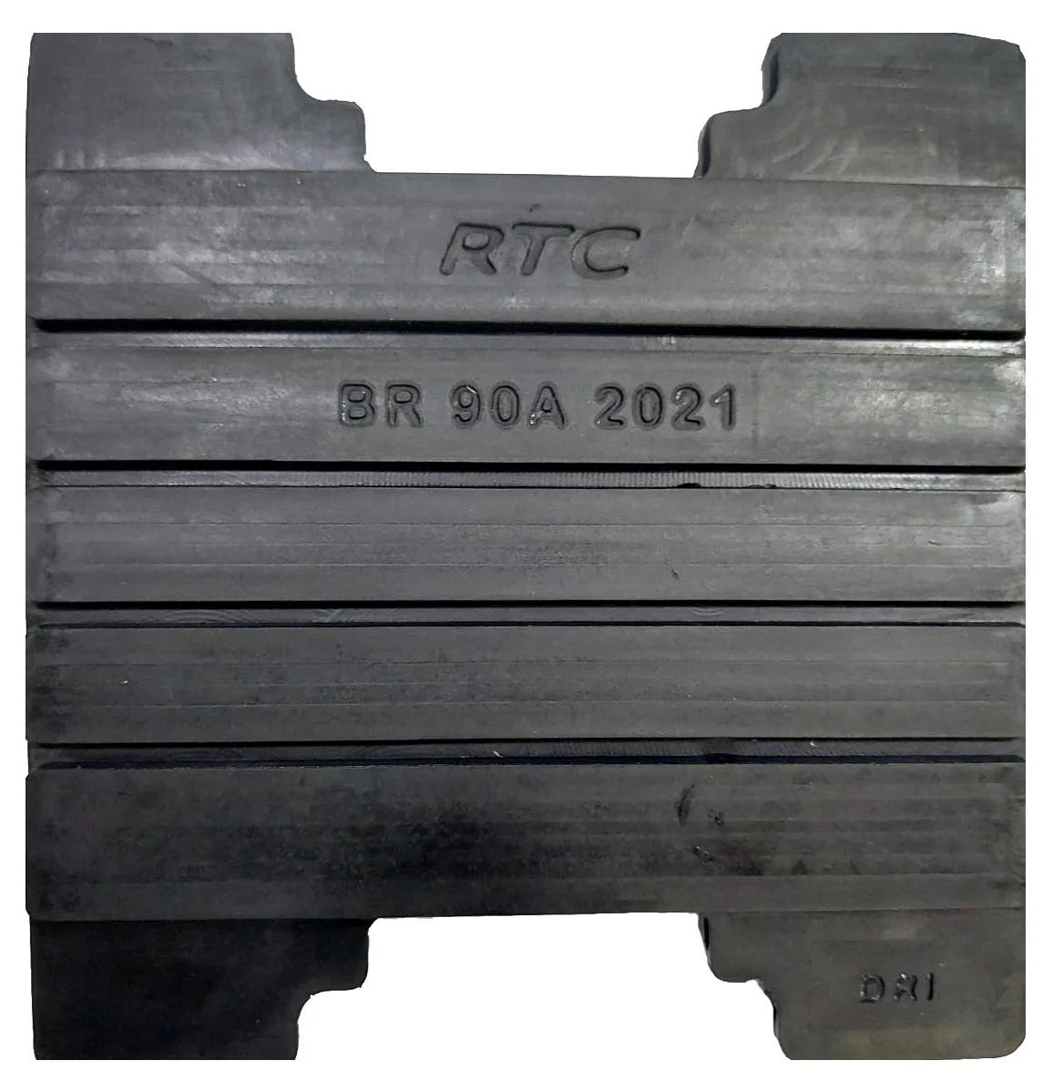Grooved Rubber Pad